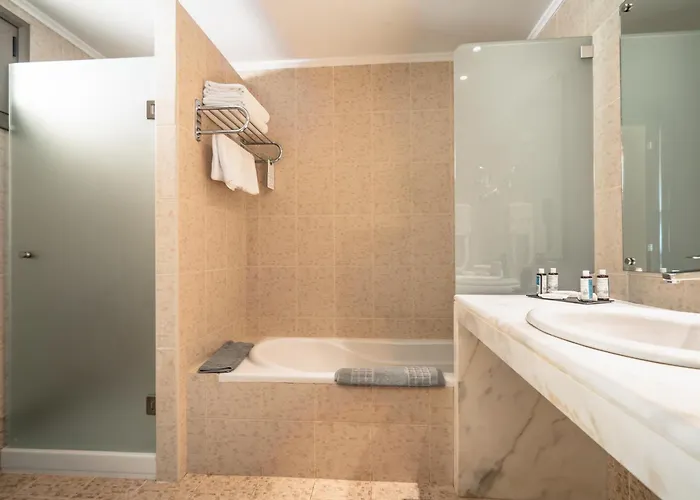 Porto Galini Seaside & Station touristique Nikiana