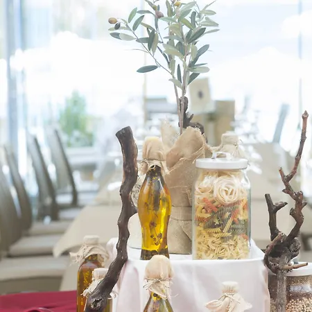 Resort Porto Galini Seaside & Nikiana