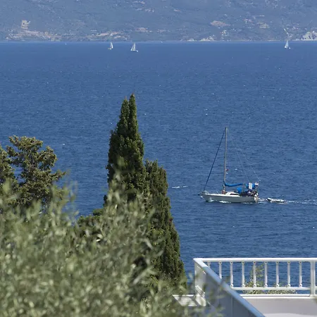 Porto Galini Seaside & 5* Nikiana