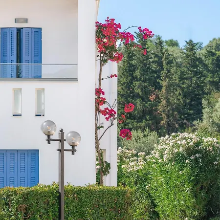 Porto Galini Seaside & Resort Nikiana