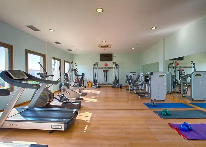 Porto Galini Seaside & Üdülőközpont Nikiána